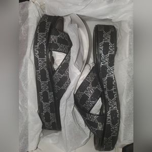 New Michael Kors Sandals